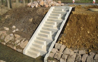 Fertigteiltreppe als Pegeltreppe in Lommatzsch