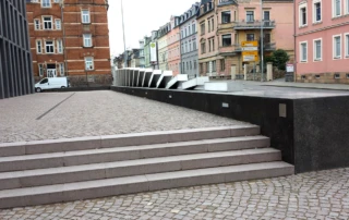 Herstellung von Beton-Elementen als dekorative Komponente für die Hochschule in Mittweida