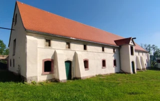 Tür-, Fenstergewände & Gesimsteile