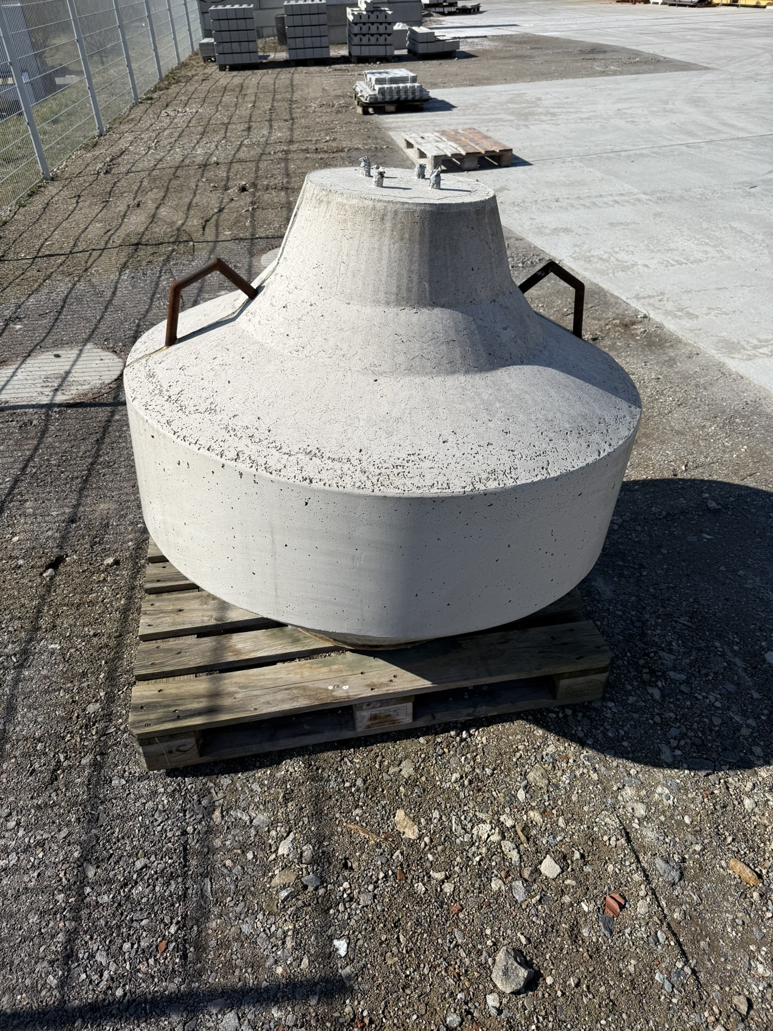 Betonschwimmkörper Betonstein Flöha